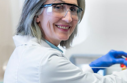 Sa pagpapalakas ng integrasyon ng industriya, akademya at pananaliksik, ang Shanghai Dengsheng Instrument ay sama-samang bumuo ng bagong R&D base na may maraming nangungunang institusyon.